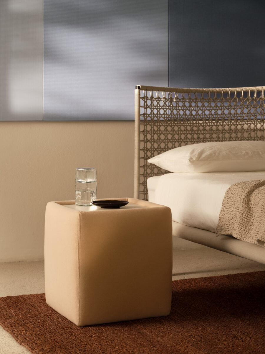 Ares-Square-pouf-chiuso