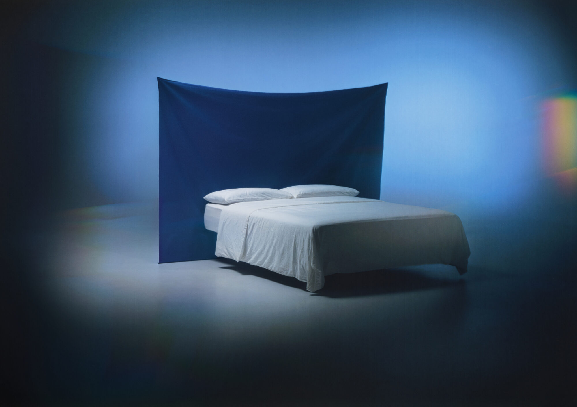 Bolzan-Woven-Dreams-Julie-Richoz-Backdrop-4