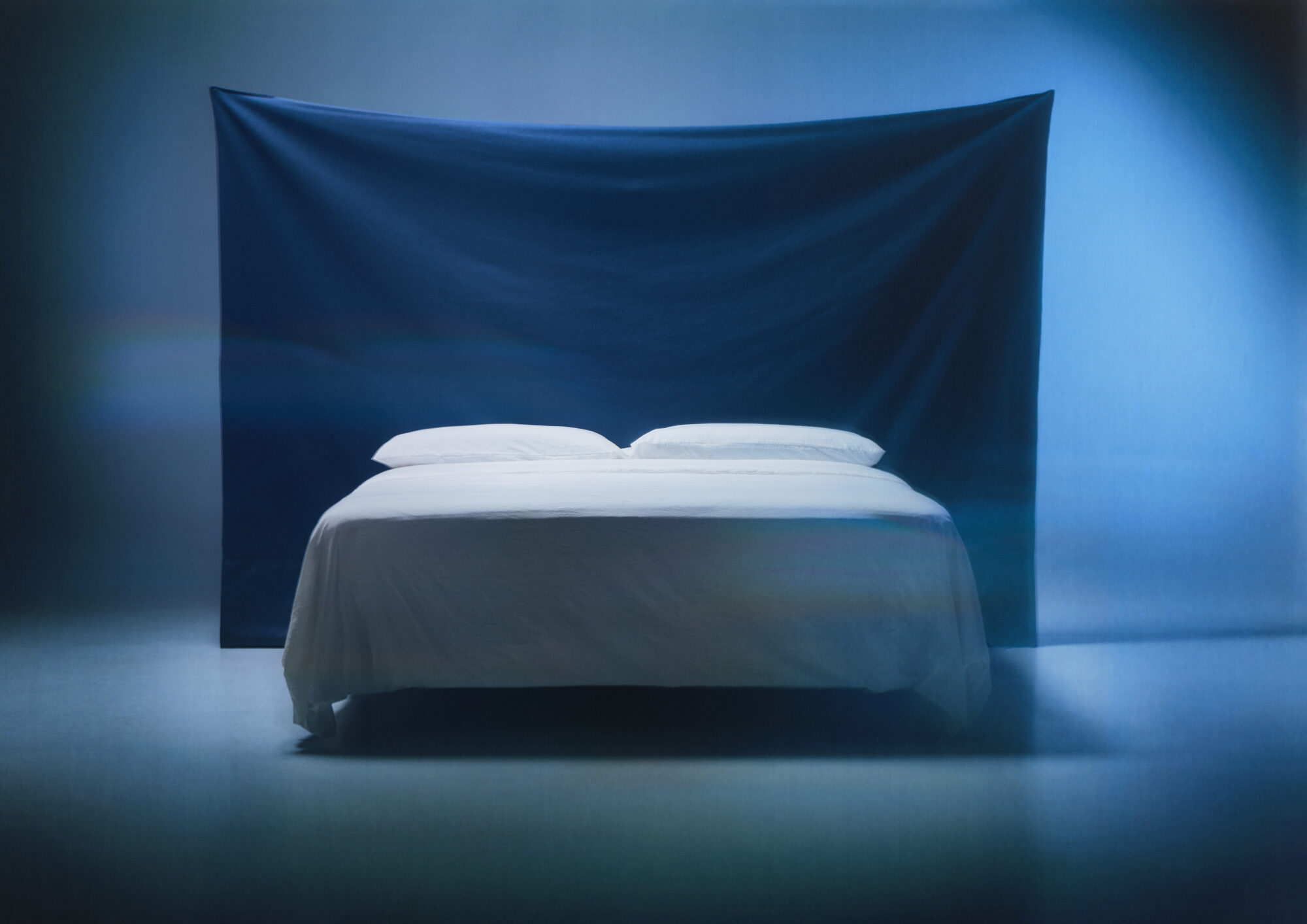 Bolzan-Woven-Dreams-Julie-Richoz-Backdrop-5