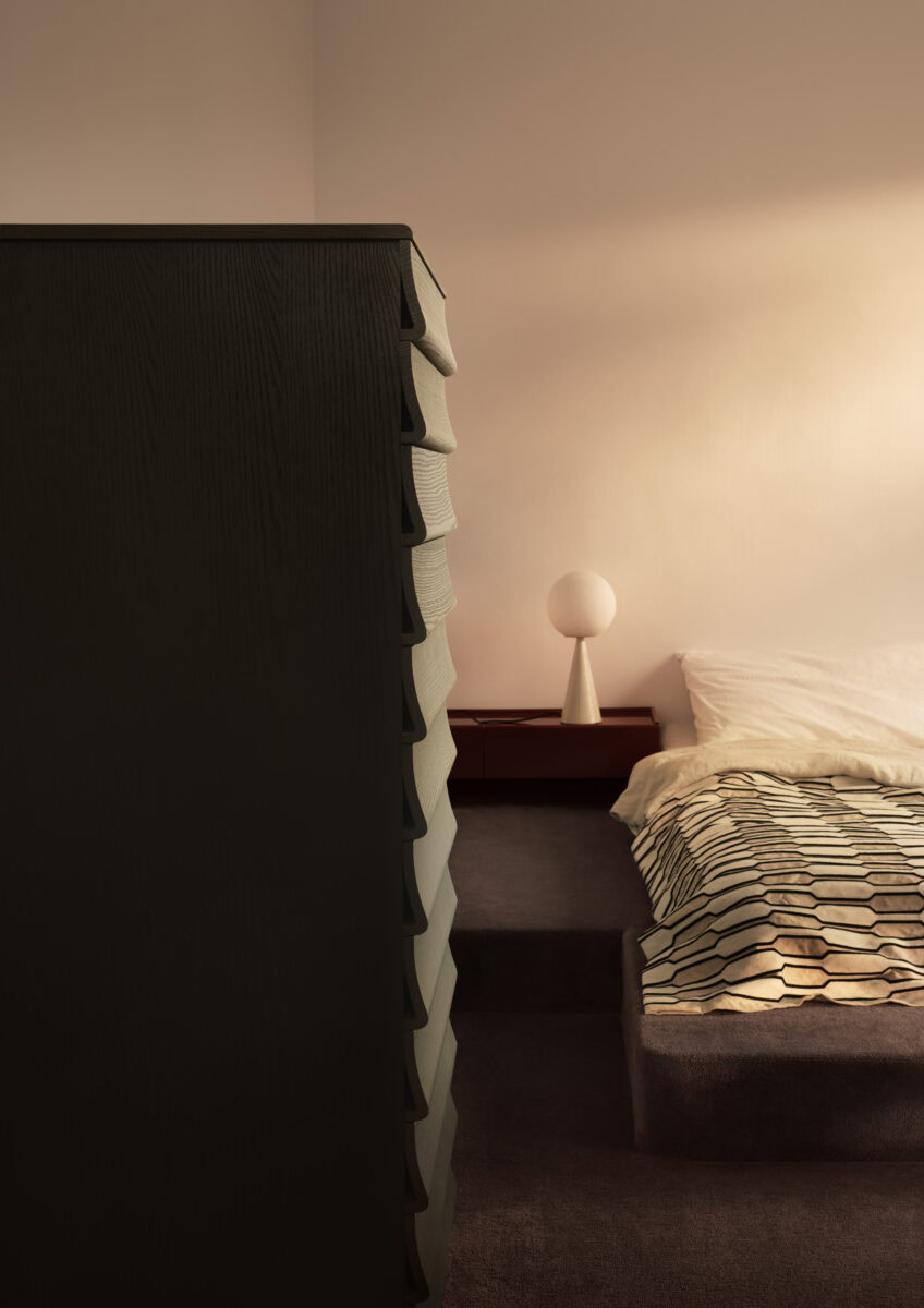 Rideaux-settimino-nero-vite-laterale